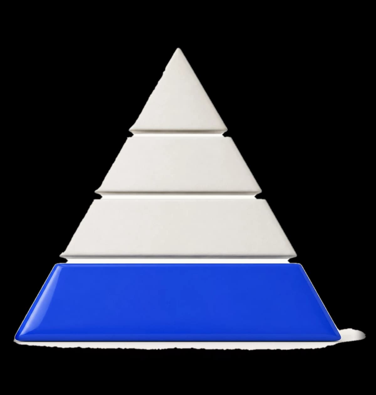 A white stepped pyramid with a cobalt base